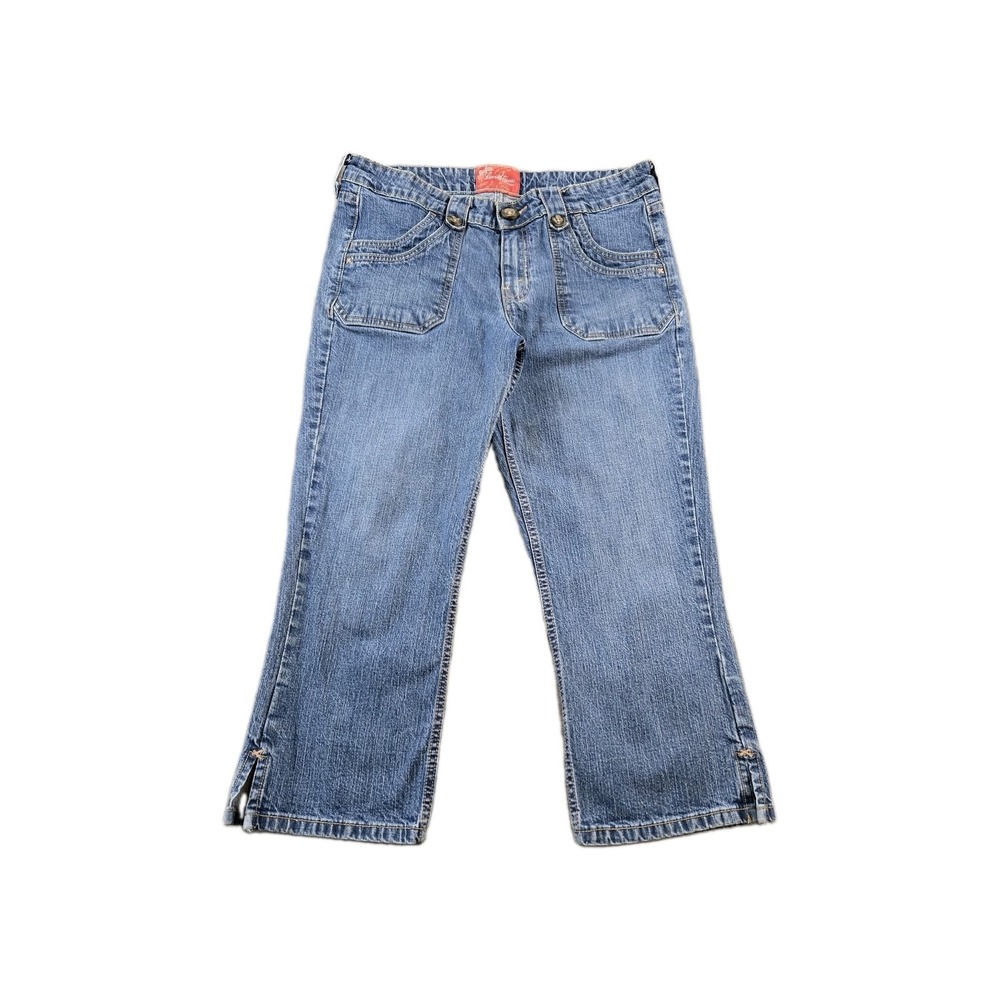 Levi's Women's Mid Rise Capri Jeans Unique Pocket & Button Details Size 12